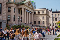 大批留學生回國發展，海歸回國享受哪些優勢？