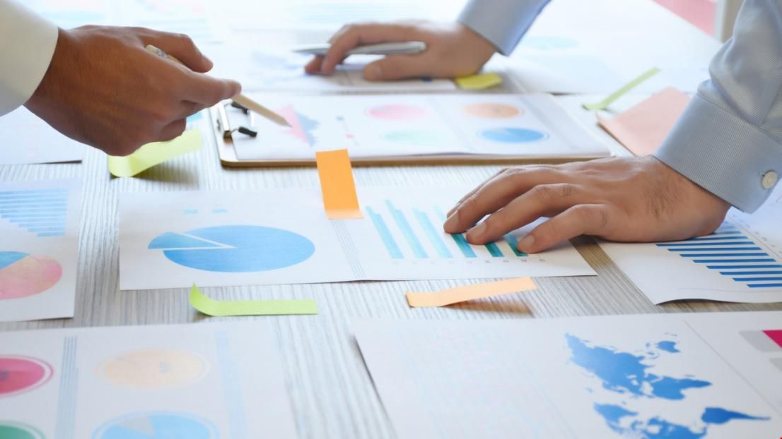 英國本科商業行政研究專業.jpg 英國本科商業行政研究專業.jpg