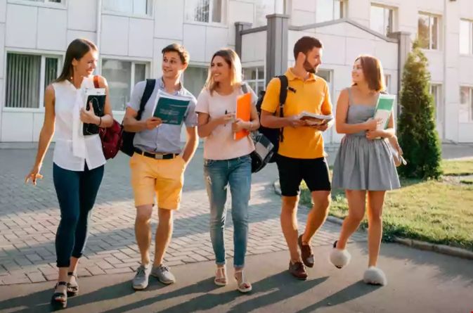 國際生如何選擇加拿大大學.png 國際生如何選擇加拿大大學.png