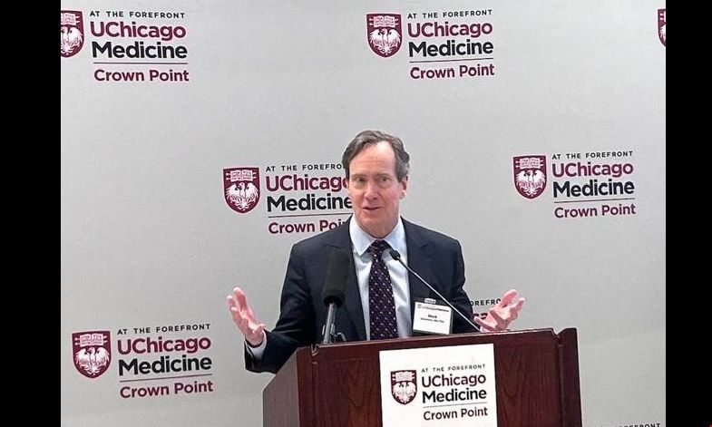 芝加哥大學醫學院建立皇冠點醫學中心.png