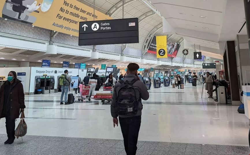 加拿大留學(xué)生航班乘坐溫馨提示.png 加拿大留學(xué)生航班乘坐溫馨提示.png