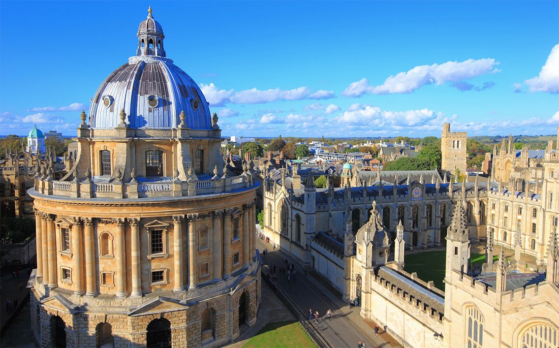 牛津大學(xué)一年碩士.jpg 牛津大學(xué)一年碩士.jpg